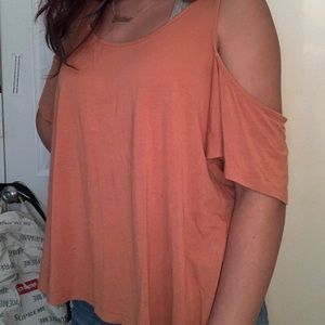 super cute shirt for summer !!